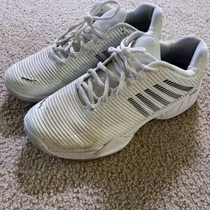 K Swiss White Athletic Shoes with Textured Design